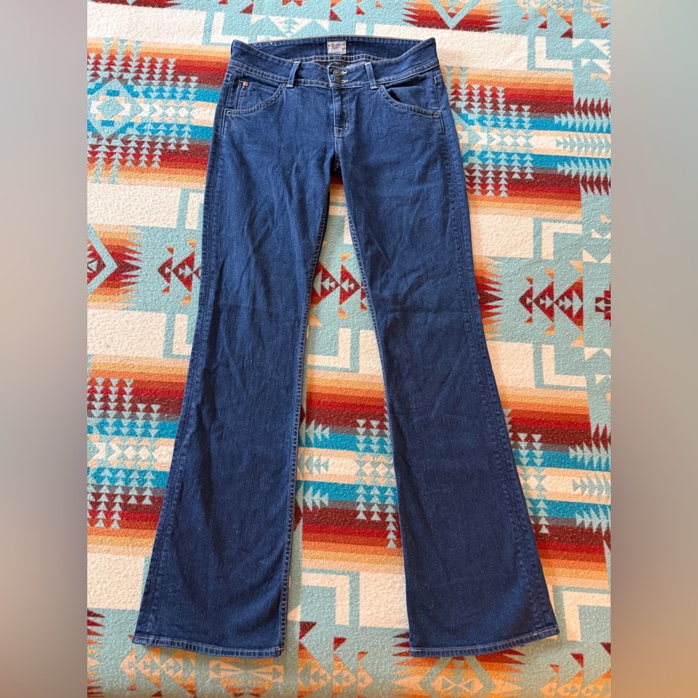 Hudson Signature Bootcut 19” Leg Opening Triangle Flap Pocket Low Rise Jeans 30